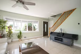 944 Cathedral Ave, Franklin Square, NY 11010 - Photo 5