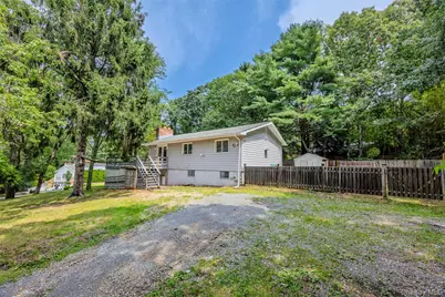 142 Fish Cove Road, Southampton, NY 11968 - Photo 35