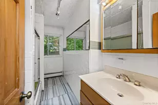 142 Fish Cove Rd, Southampton, NY 11968 - Photo 25