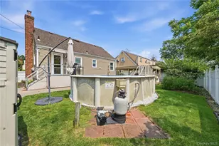 1377 C St, Elmont, NY 11003 - Photo 27