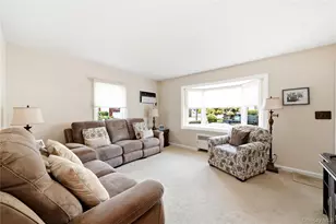 1377 C St, Elmont, NY 11003 - Photo 5