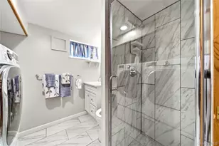 1377 C St, Elmont, NY 11003 - Photo 21