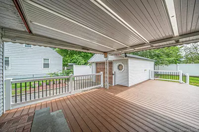 2384 Cambridge Street, East Meadow, NY 11554 - Photo 31