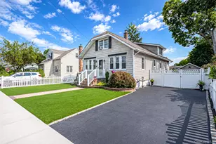 14 Andrew Ave, Islip Terrace, NY 11752 - Photo 3