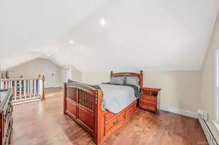 14 Andrew Ave, Islip Terrace, NY 11752 - Photo 21