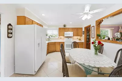 172 Lawrence Road, Kings Park, NY 11754 - Photo 21