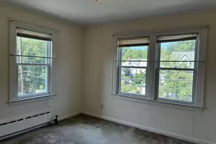 4634 Iris Ln, Great Neck, NY 11020 - Photo 17