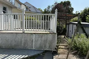 4634 Iris Ln, Great Neck, NY 11020 - Photo 5
