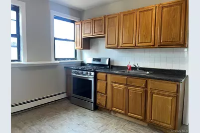299 E. Third Street #Second floor, Mount Vernon, NY 10553 - Photo 1