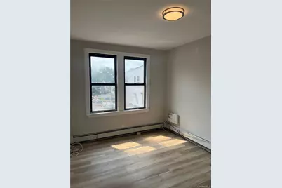299 E. Third Street #Second floor, Mount Vernon, NY 10553 - Photo 9
