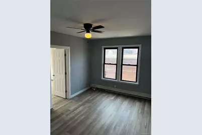 299 E. Third Street #Second floor, Mount Vernon, NY 10553 - Photo 7