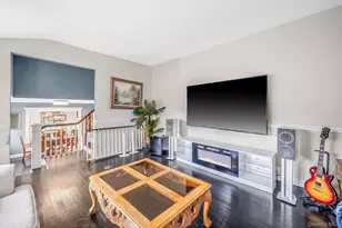 41 Chelsea Pl, Deer Park, NY 11729 - Photo 17