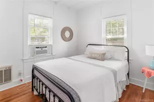 22 Crescent Ave, Seaview, NY 11770 - Photo 13