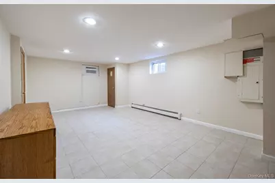 791 Cornwell Avenue, Malverne, NY 11565 - Photo 27