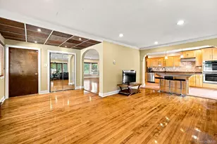 791 Cornwell Ave, Malverne, NY 11565 - Photo 15