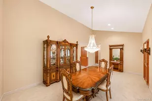 29 Niewood Dr, Ridge, NY 11961 - Photo 17