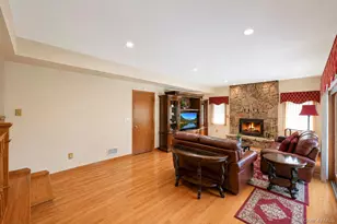 29 Niewood Dr, Ridge, NY 11961 - Photo 25