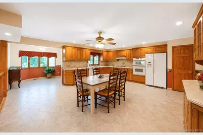 29 Niewood Drive, Ridge, NY 11961 - Photo 19