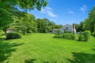 29 Niewood Dr, Ridge, NY 11961 - Photo 9
