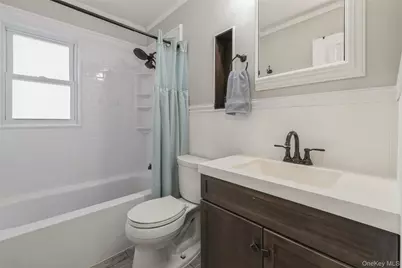2606 7th Avenue, East Meadow, NY 11554 - Photo 13