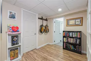 2606 7th Ave, East Meadow, NY 11554 - Photo 27
