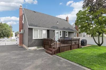 2606 7th Avenue, East Meadow, NY 11554 - Photo 33
