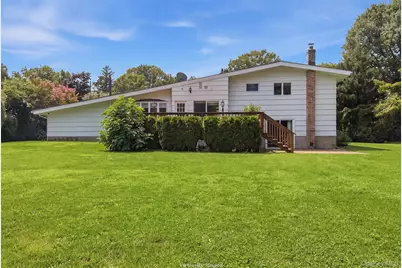 7 Laurie Place, Glen Cove, NY 11542 - Photo 25
