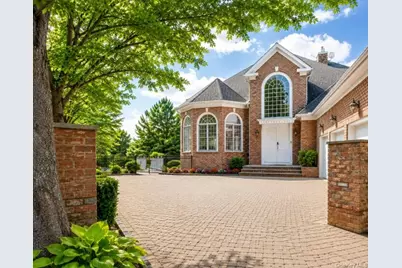 63 Charney Court, Manhasset, NY 11030 - Photo 1