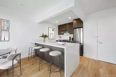 28-15 35th Street #2D, Astoria, NY 11103 - Photo 3