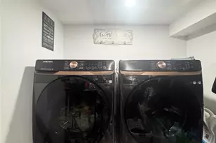 1715 Hering Ave, Bronx, NY 10461 - Photo 25