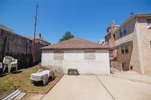 1715 Hering Ave, Bronx, NY 10461 - Photo 27
