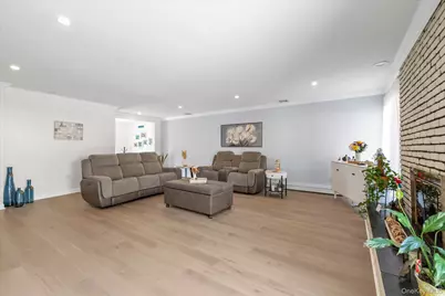 529 Grant Avenue, West Hempstead, NY 11552 - Photo 3