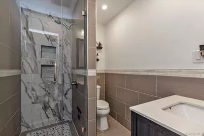 529 Grant Avenue, West Hempstead, NY 11552 - Photo 5