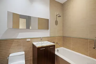 2-17 51st Avenue #419, Long Island City, NY 11101 - Photo 5