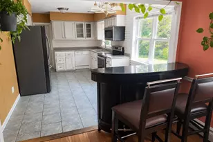 6 Chalden Ct, Huntington Station, NY 11746 - Photo 27