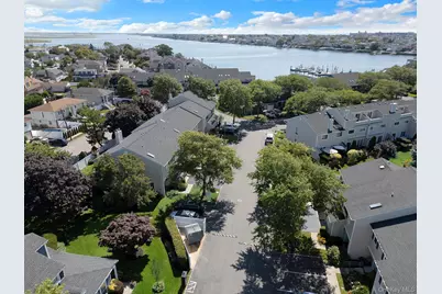 100 Baker Court #47, Island Park, NY 11558 - Photo 21