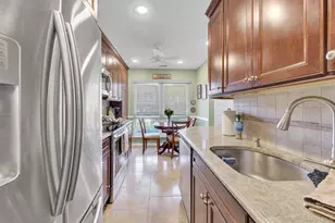100 Baker Ct, Island Park, NY 11558 - Photo 9