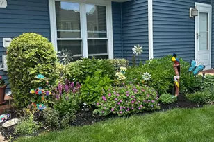 100 Baker Ct, Island Park, NY 11558 - Photo 13