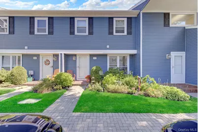 100 Baker Court #47, Island Park, NY 11558 - Photo 3