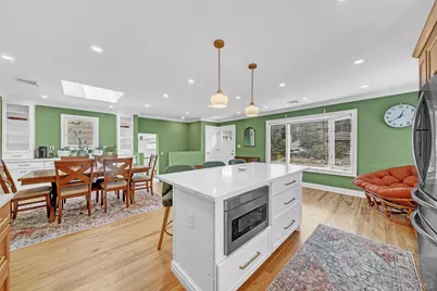 257 N Alleghany Avenue, Lindenhurst, NY 11757 - Photo 7