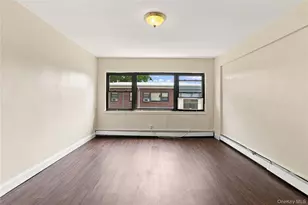 91 Tulip Ave, Floral Park, NY 11001 - Photo 7
