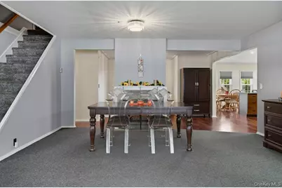 17 Trapper Lane, Levittown, NY 11756 - Photo 19