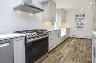 74 Irma Ave, Port Washington, NY 11050 - Photo 9