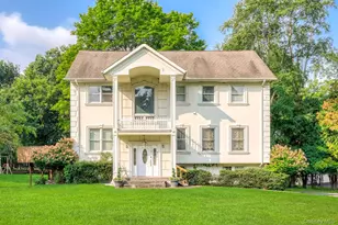 41 S Parker Dr, Monsey, NY 10952 - Photo 1