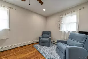 9 Carole Ln, East Islip, NY 11730 - Photo 25