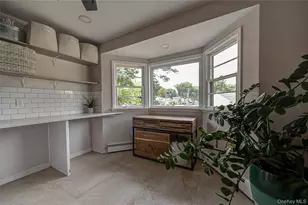 9 Carole Ln, East Islip, NY 11730 - Photo 17