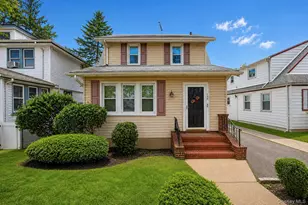 139 N 11th St, New Hyde Park, NY 11040 - Photo 35