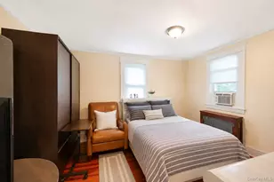 139 N 11th St, New Hyde Park, NY 11040 - Photo 27