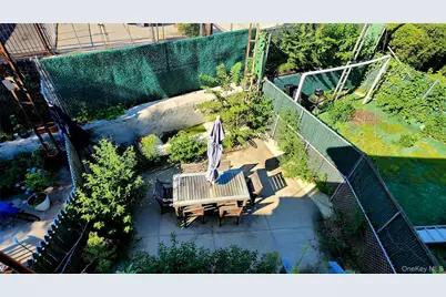 6431 Admiral Avenue, Middle Village, NY 11379 - Photo 15
