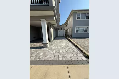 648 E Broadway, Long Beach, NY 11561 - Photo 13